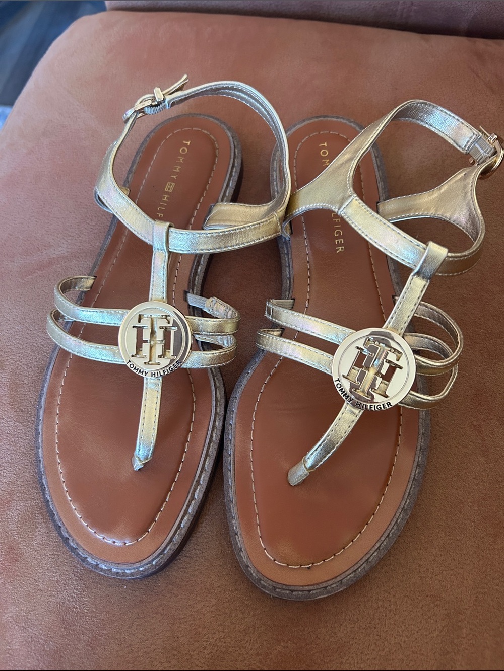 Tommy Hilfiger Metallic Gold T-Strap Logo Sandals